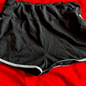 SheIn Size L black and white stretchy shorts